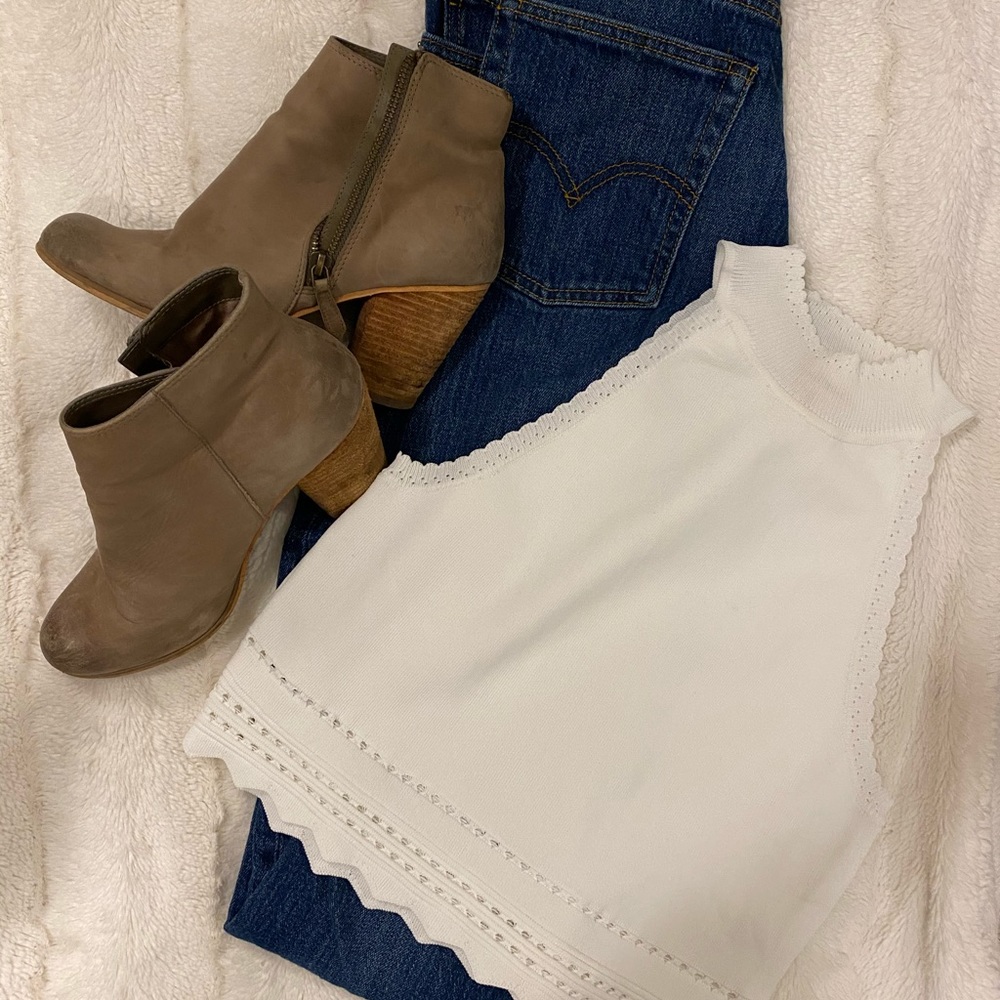Hem and thread crop top!